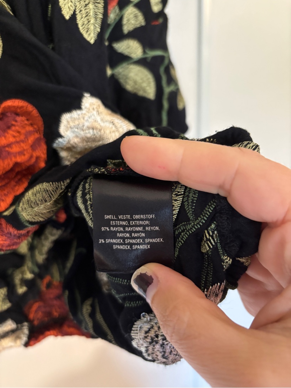 Anthropologie Black Floral  Embroidered Top Allora Size Medium Large Art to Wear - Picture 11 of 12